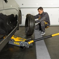 Подкатной домкрат Denzel 51270 3т