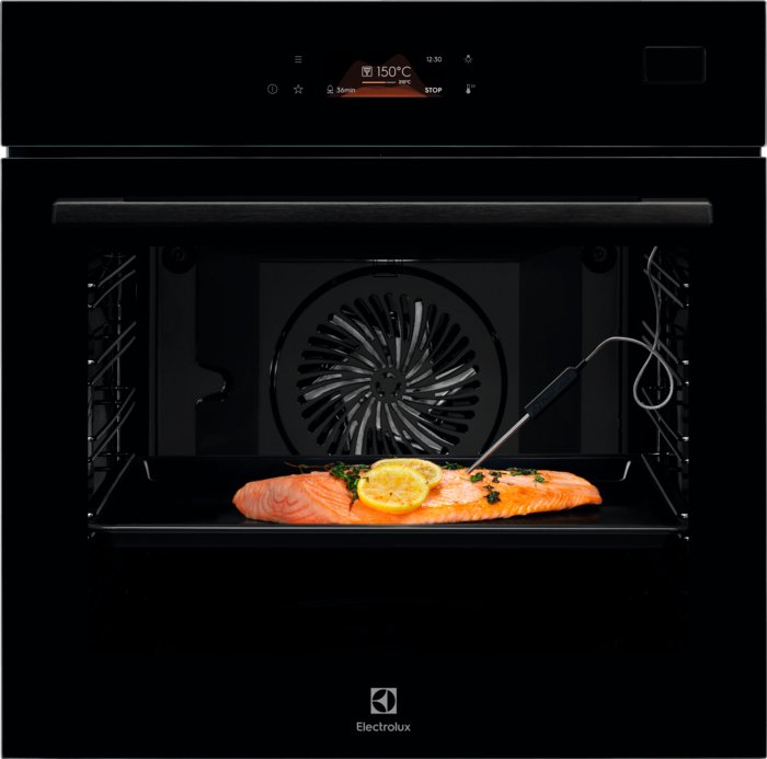 

Электрический духовой шкаф Electrolux SteamBoost 800 EOB8S39Z