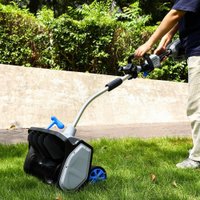 Снегоуборщик Deko ST402-6 083-4444 (с 2-мя АКБ)