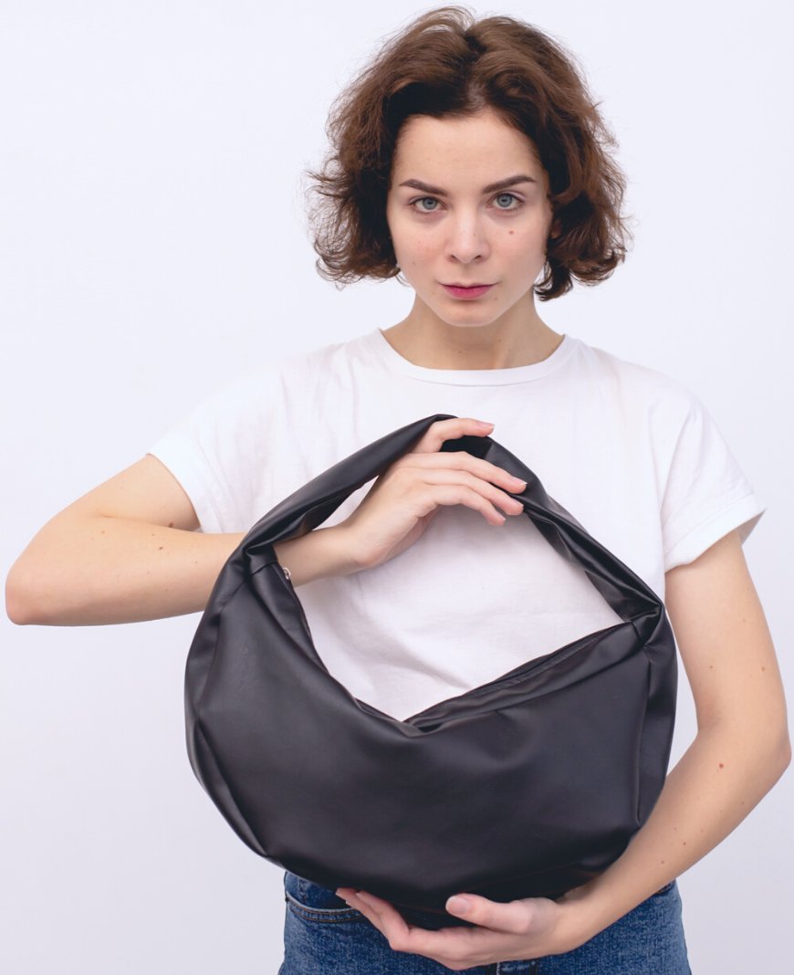 

Сумка MT.style Hobo (черный)