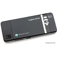 Кнопочный телефон Sony Ericsson C902