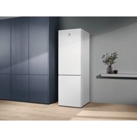 Холодильник Electrolux LNT5ME32W1
