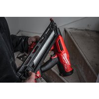 Гвоздезабиватель Milwaukee M18 FN15GA-0X Fuel 4933478091 (без АКБ, кейс)