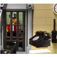 Конструктор LEGO Creator 10278 Полицейский участок