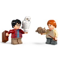 Конструктор LEGO Harry Potter Flying Ford Anglia 76424