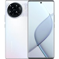 Телефон Tecno Spark 20 Pro+ 8GB/256GB (белая луна)