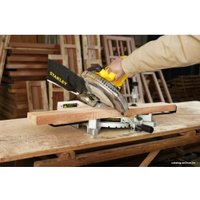 Торцовочная пила Stanley SM16