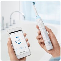 Электрическая зубная щетка Oral-B Genius 8100S