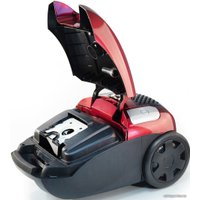 Пылесос Magnit RMV-1656
