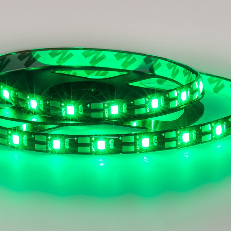 

Светодиодная лента Lamper 1м с USB коннектором 5 В 8 мм IP65 SMD 2835 60 LED/m цвет свечения зеленый