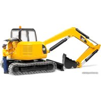 Экскаватор Bruder Cat Mini Excavator with worker 02466