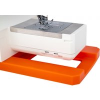 Электромеханическая швейная машина Comfort HD 1015