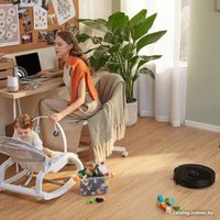 Робот-пылесос Roborock Q8 Max (с русской озвучкой, черный)