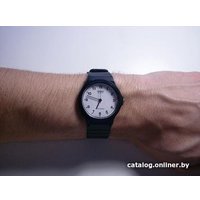 Наручные часы Casio MQ-24-7B