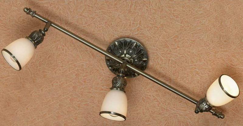 

Точечный светильник Lussole Furlo LSL-7301-03